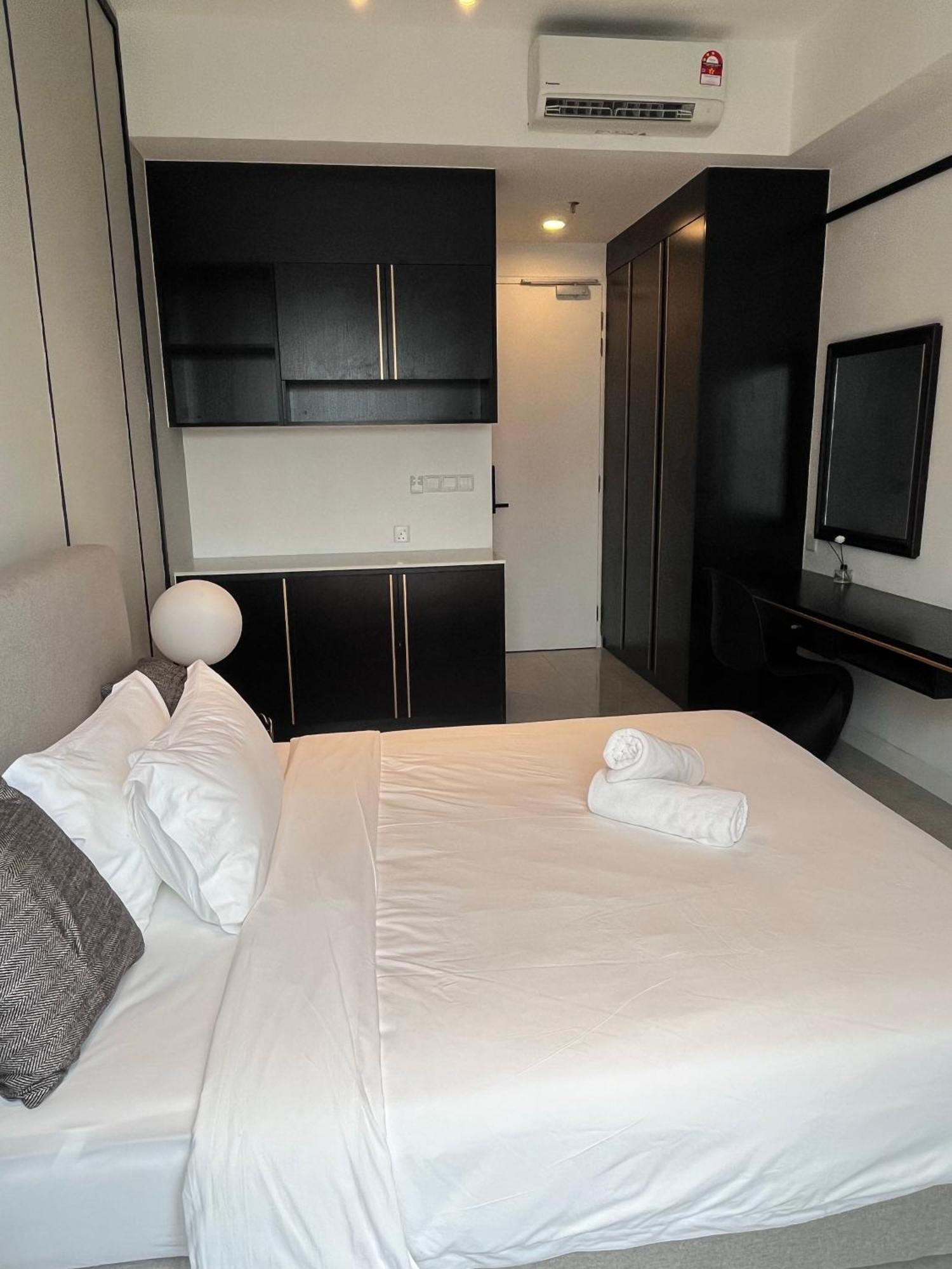 קואלה לומפור Axon Residence At Pavilion Klcc Kl Tower View By Kimiro מראה חיצוני תמונה