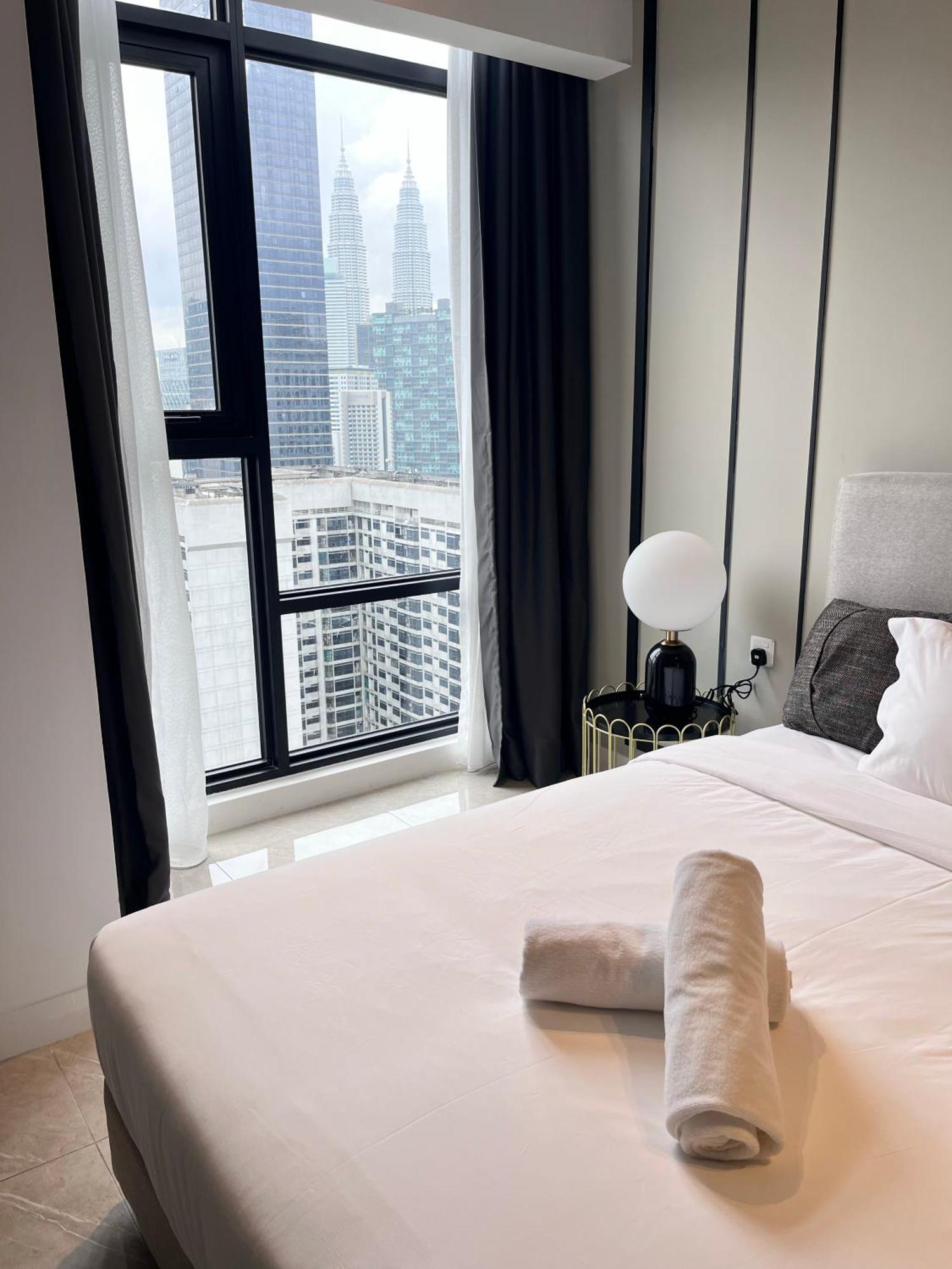 קואלה לומפור Axon Residence At Pavilion Klcc Kl Tower View By Kimiro מראה חיצוני תמונה