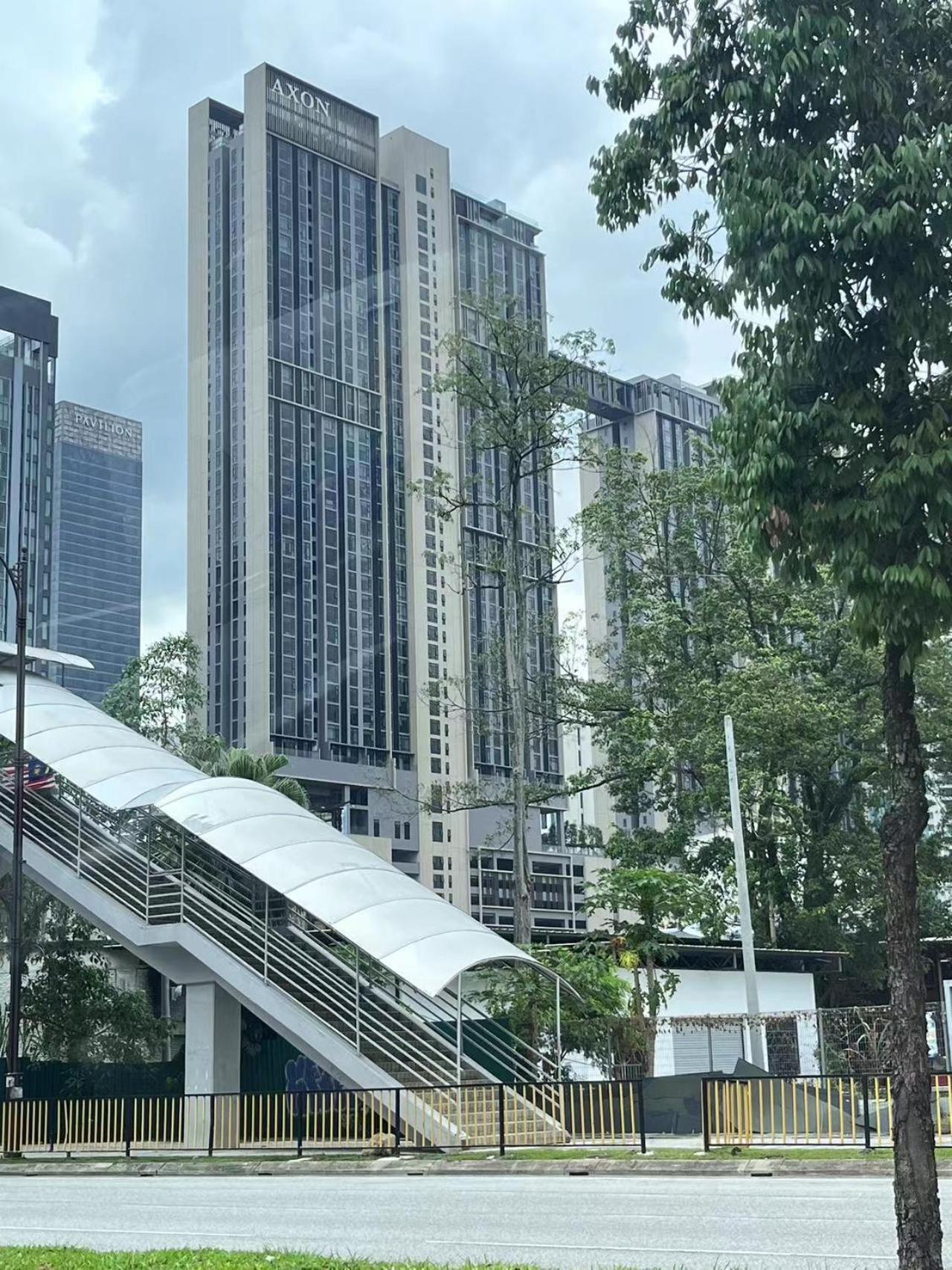 קואלה לומפור Axon Residence At Pavilion Klcc Kl Tower View By Kimiro מראה חיצוני תמונה