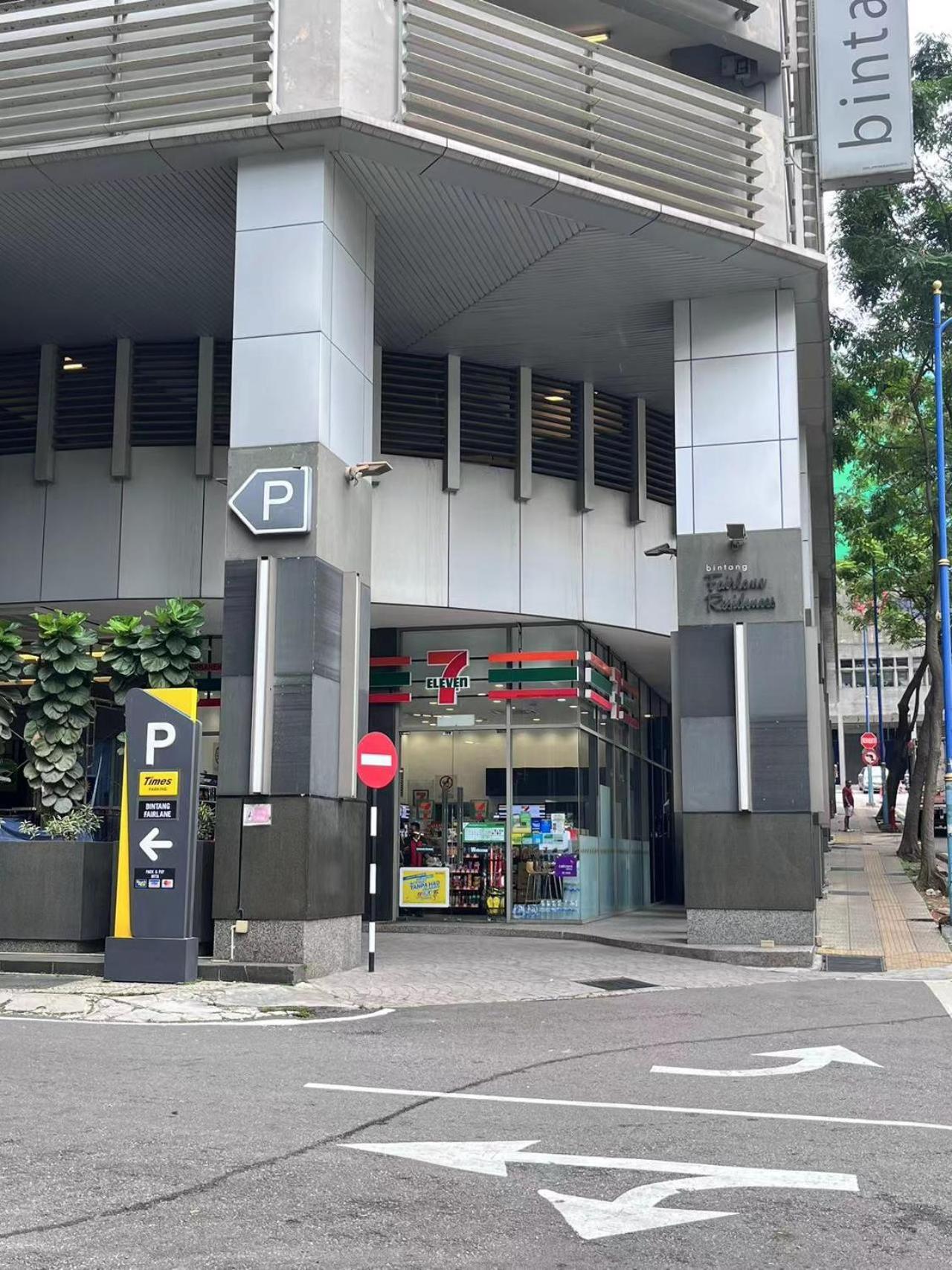 קואלה לומפור Axon Residence At Pavilion Klcc Kl Tower View By Kimiro מראה חיצוני תמונה
